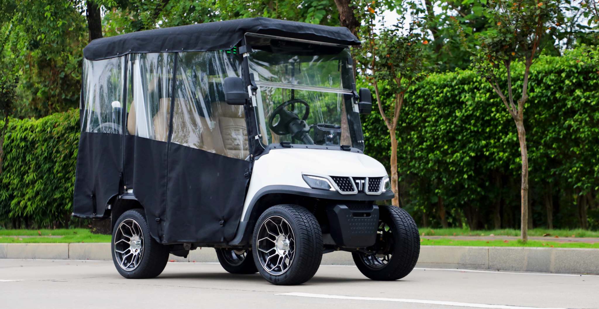 enclosed-golf-cart-soft-enclosure